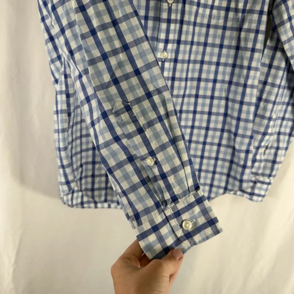 J. Crew Light Weight Shirt Men's Small Blue Plaid Long Sleeve Button Down Collar